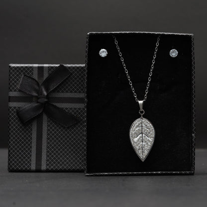 Leaf Shape Locket Set - 8