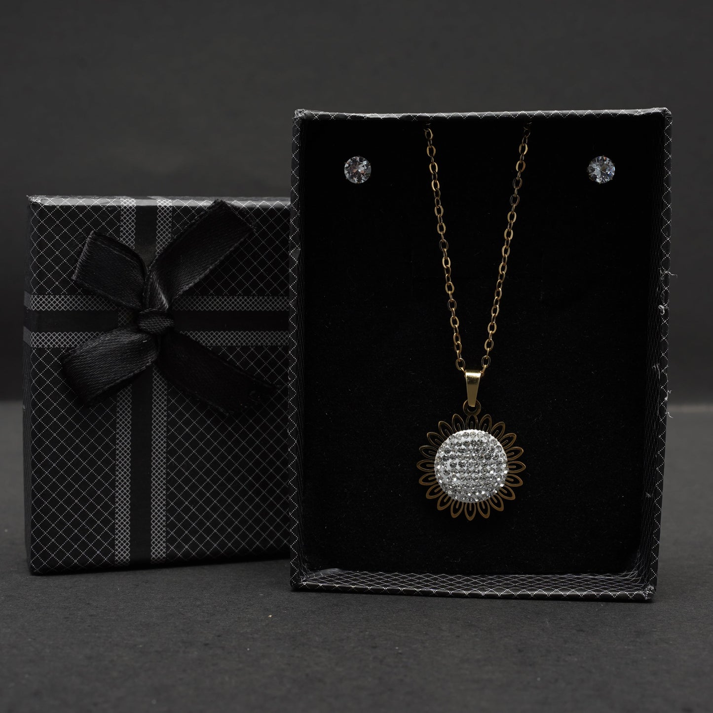 Daily Wear Golden Silver Locket Set - 9