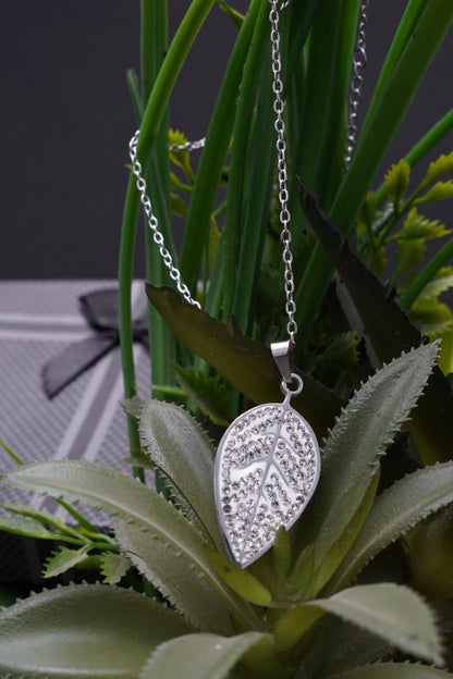 Leaf Shape Locket Set - 8